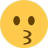 Kissing Face on Twitter Twemoji 2.6